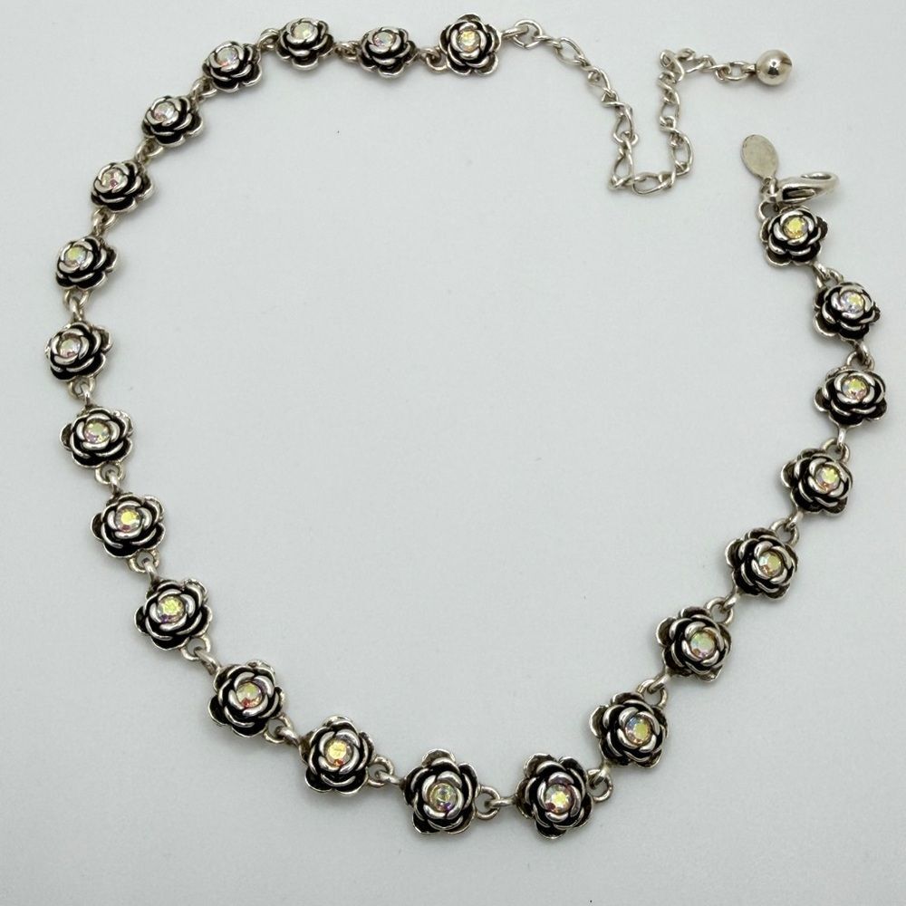 14.5" w/ 4"ext VTG‎ Premier Designs Flower Aurora Borealis "Primrose" necklace!